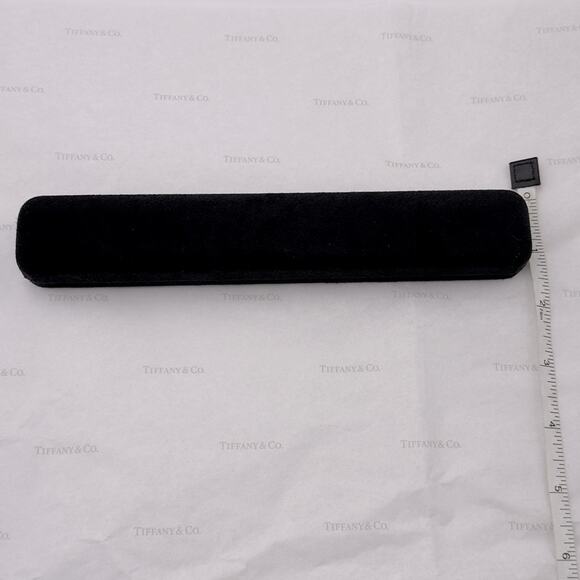 New Tiffany & Co. Black Suede Bracelet Jewelry Box Presentation Keepsake Box - Picture 6 of 8